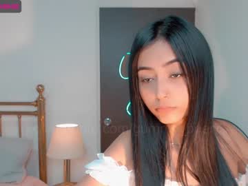 latina cam girl gummy_bear7 image #920817