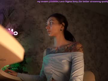 latina cam girl kronniekray image #305221
