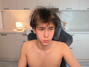 kevin_fanee latina cam