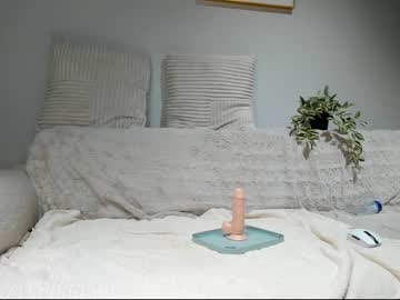 latina cam girl aria_diaz image #3386734