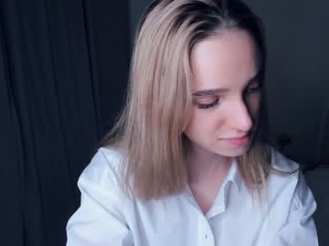 latina cam girl love_lovess image #3243686