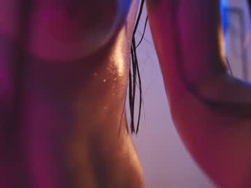 latina cam girl lucie_beltran image #4342637