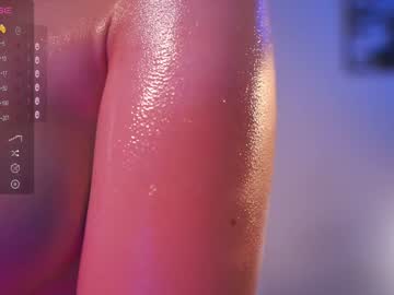 latina cam girl lucie_beltran image #3890565