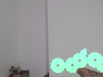 latina cam girl hotfallingdevil image #1852657