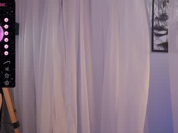 latina cam girl lucie_beltran image #3808953