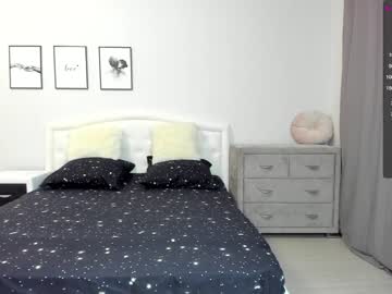 latina cam girl adelina_di image #202955