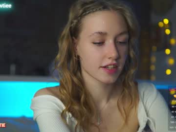 latina cam girl _taylor_swift image #2420428