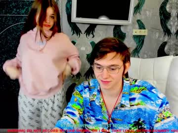 latina cam couple karolina_coy image #1049267