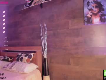 latina cam girl yolandabertha image #2552647
