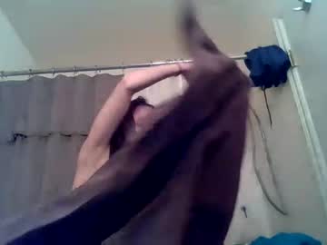 latina cam girl little_and_petite image #2988970