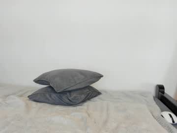 latina cam girl aria_diaz image #3893209
