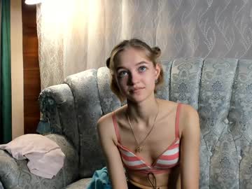 latina cam girl dino_barbie image #3217908