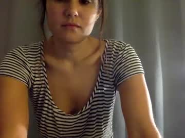 latina cam girl ericarae91 image #1436853
