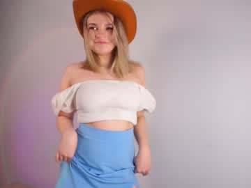 latina cam girl aryanalarsen image #3355827
