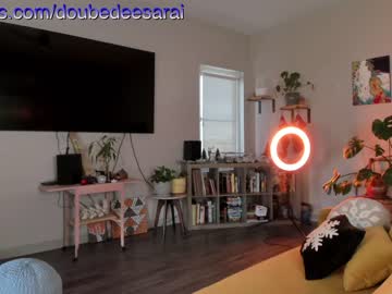 latina cam girl doubedeesarai image #2223781