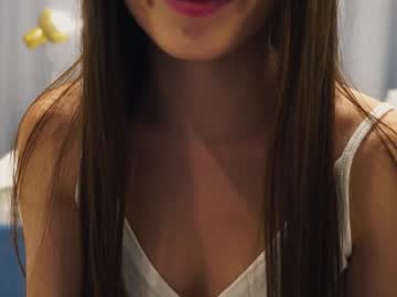 latina cam girl arielday image #3963933