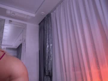 latina cam girl sweety_rinushka_ image #2213978
