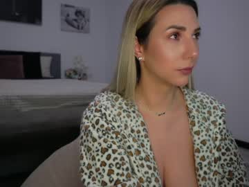 latina cam girl allayah image #2499629