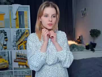 latina cam girl intimacy_scene image #4633363