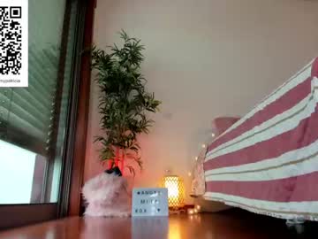 latina cam girl angel_danm_milf image #1652546