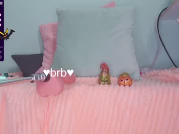 latina cam girl aveksmr image #1984683