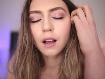 latina cam girl shy_jane image #120735