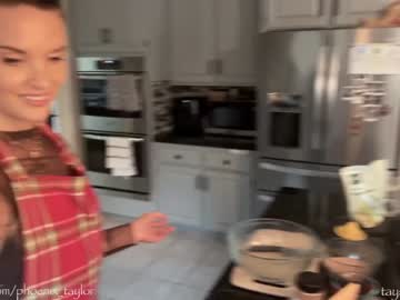 latina cam girl phoenix_taylor image #3822263