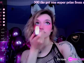 latina cam girl _b_a_n_s_h_e_e_ image #3655099