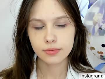 latina cam girl avrora_deis image #3571137