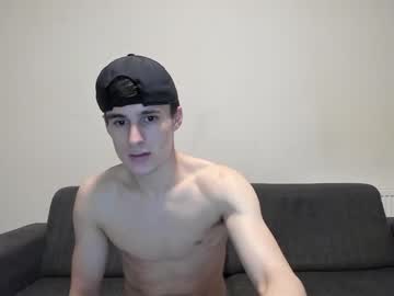 latina cam man skinnyguywithbigd image #4385586