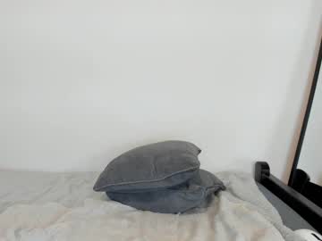 latina cam girl aria_diaz image #3893079