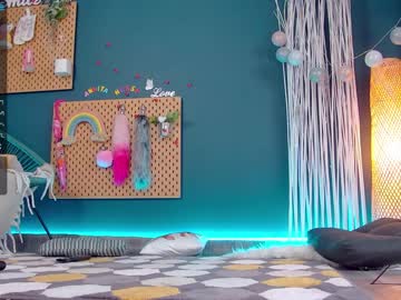 latina cam girl careful_i_bite image #1677603