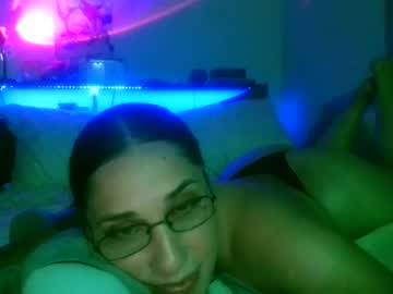 latina cam girl queenouid image #4660713