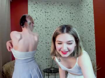 latina cam couple elis__bae image #2349920