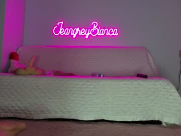 latina cam girl jeangreybianca image #2371261