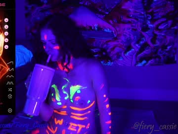 latina cam girl fiery_redhead image #3464321