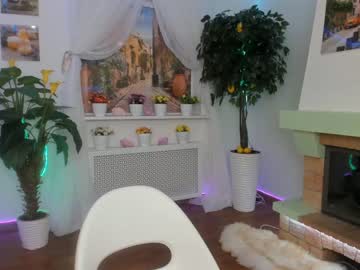latina cam girl amelia__williams image #385226