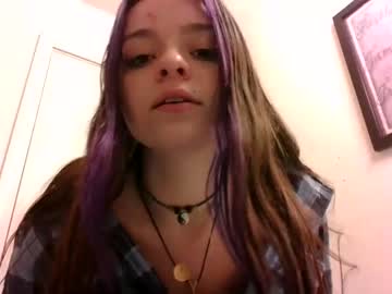 riahbaby8765 latina cam