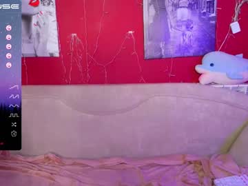 latina cam girl moonshine_alice image #2545091