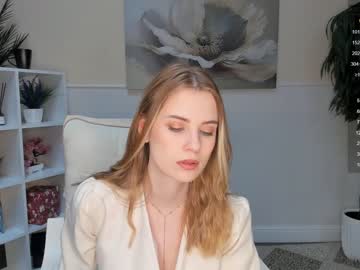 latina cam girl fannycullimore image #4366487