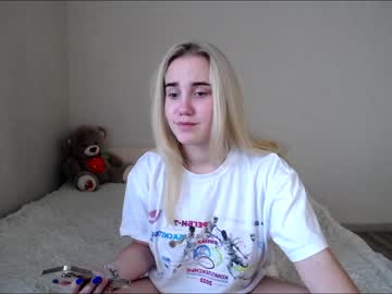 latina cam girl alice_rays_ image #3130604