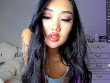 latina cam girl miyong_7 image #821404