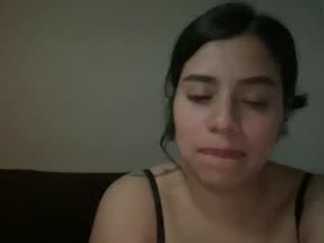 latina cam girl jjassminee image #3225425