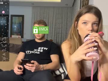 latina cam couple jony_and_jessica image #4341222