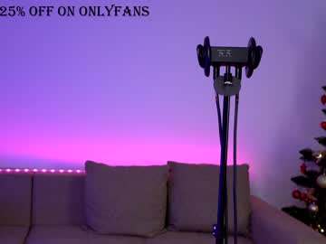latina cam girl naughtyrider69 image #444549