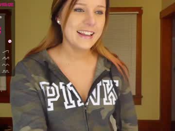 latina cam girl reign_rellic_ image #9052