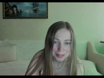 latina cam girl tixxxy image #4561802