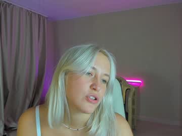 latina cam girl angel___s image #3376674