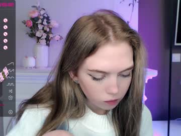 latina cam girl small_blondee image #1953473