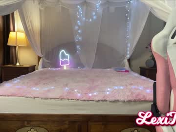 latina cam girl lexithai image #166014
